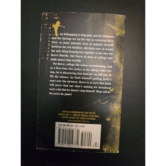 The Voice on the Radio by Caroline B. Cooney Horror Paperback Book - Picture 3 of 7